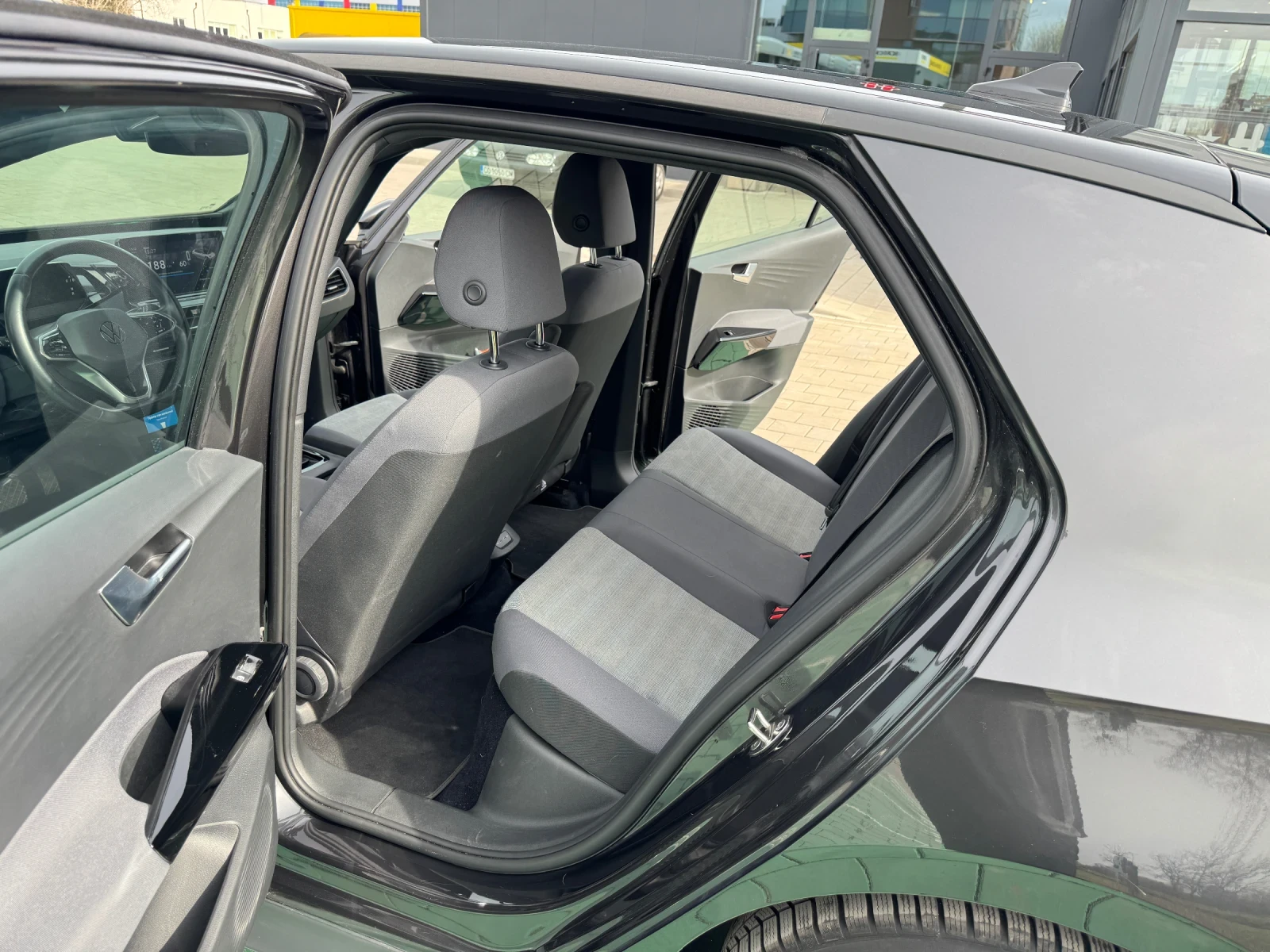 VW ID.3 Pro (   13.11.25) | Mobile.bg   13