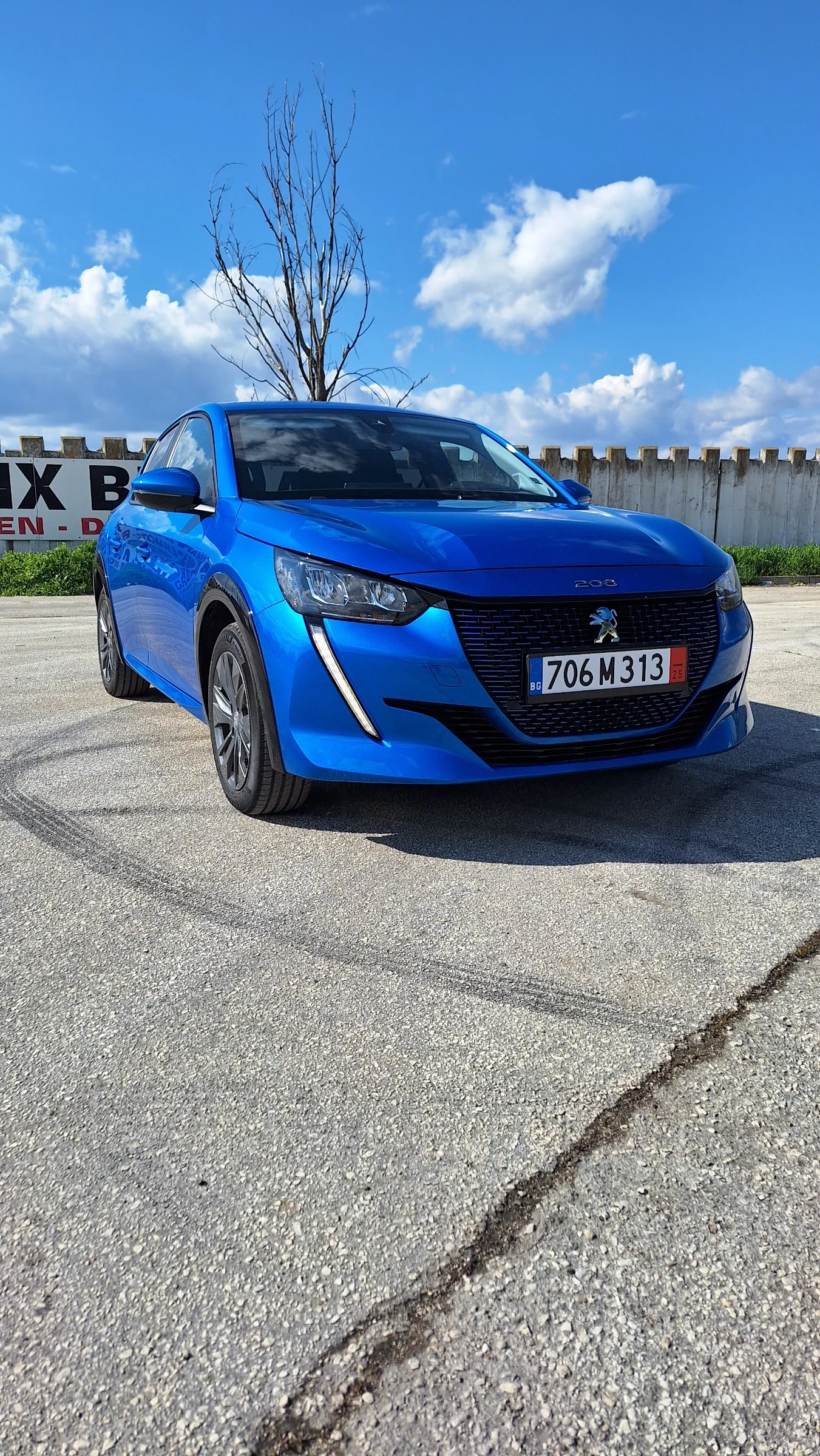 Peugeot 208 E-208 Allure SWISS - изображение 2