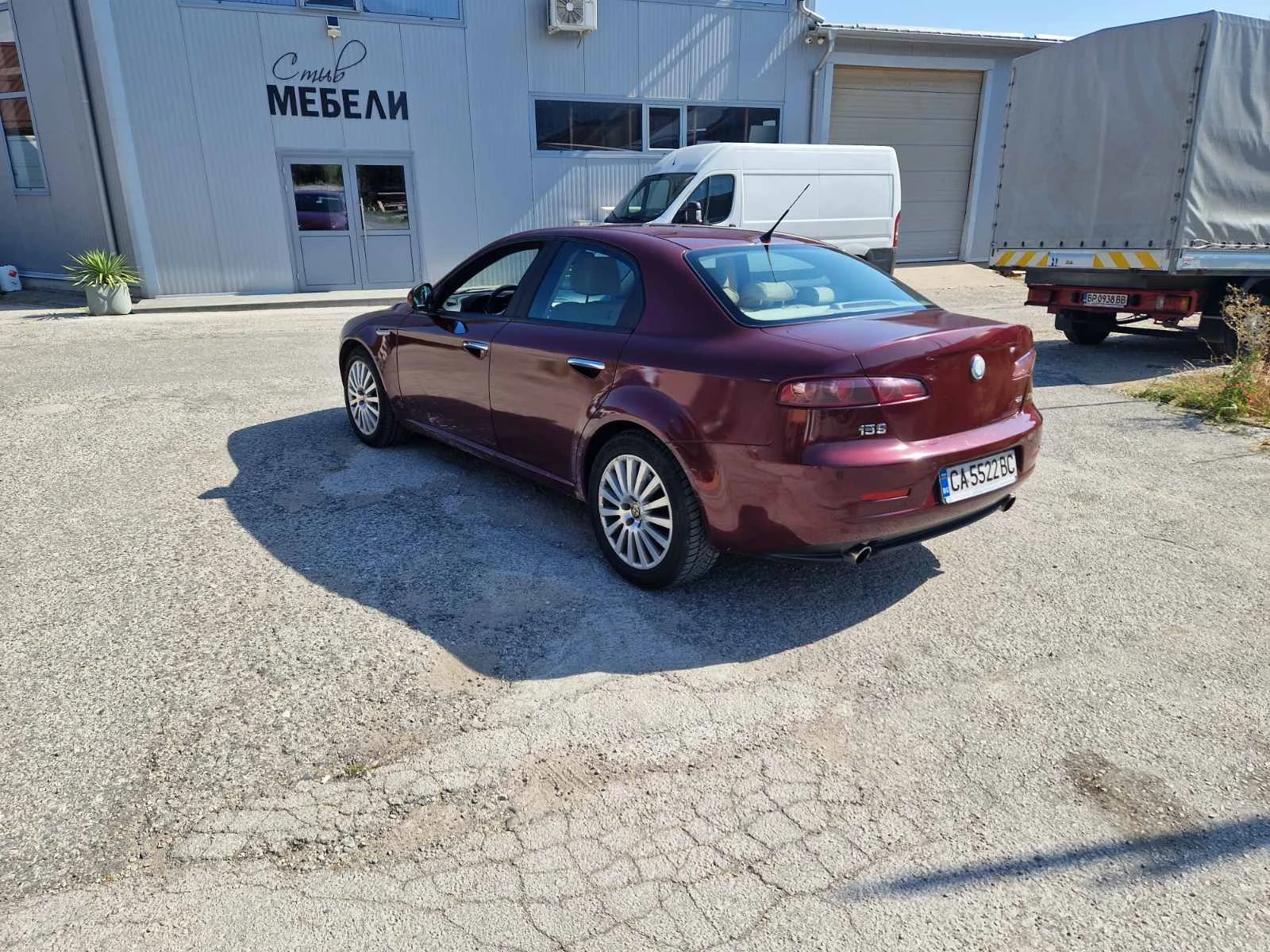 Alfa Romeo 159  - изображение 2