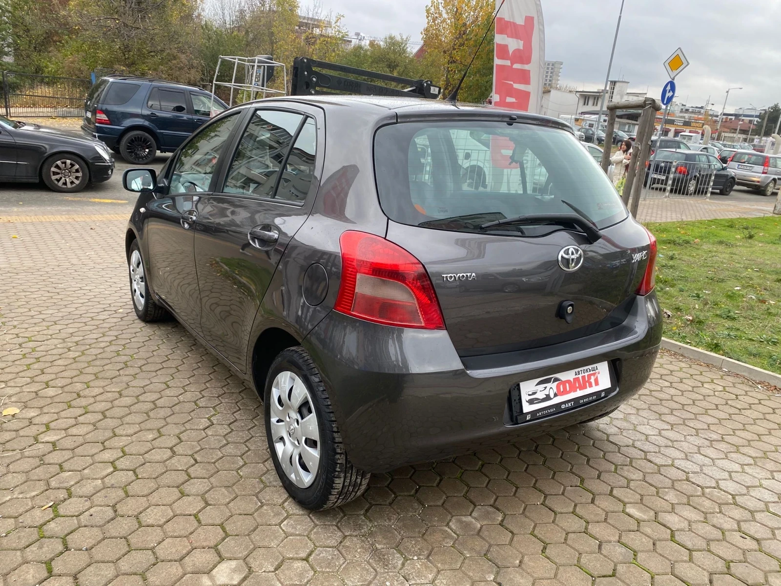 Toyota Yaris 1.0VVT-i/KLIMA | Mobile.bg   6