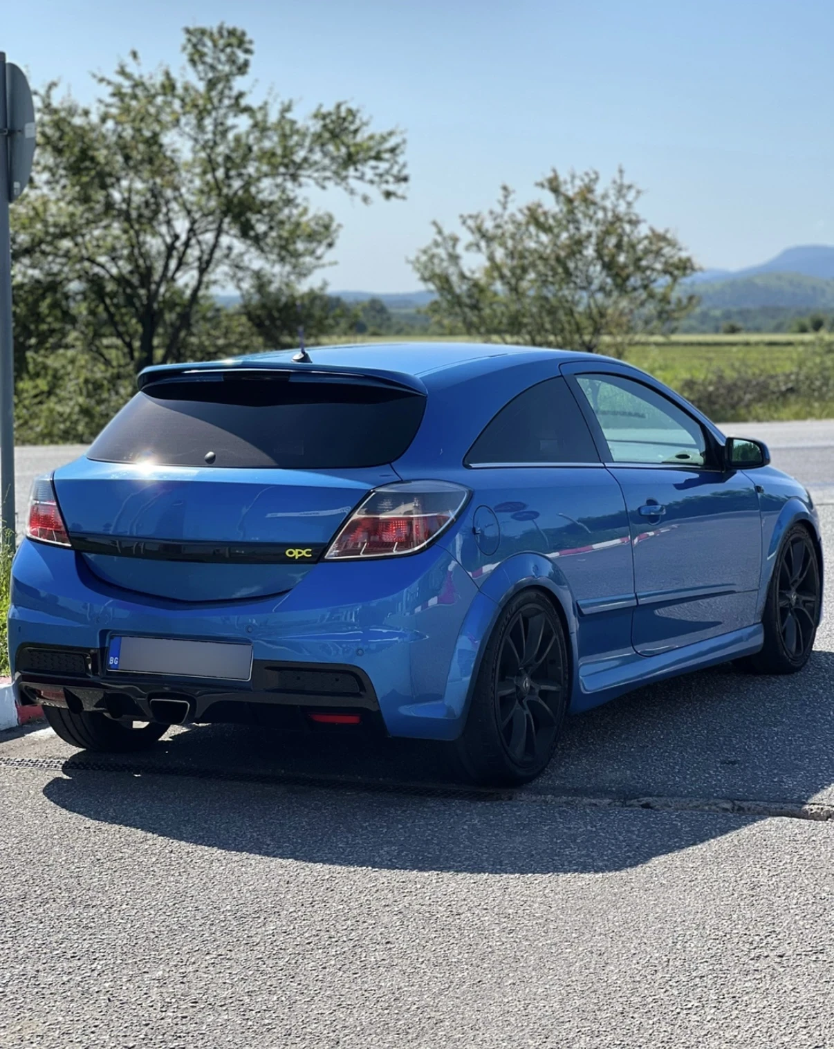 Opel Astra 2.0T OPC - изображение 7