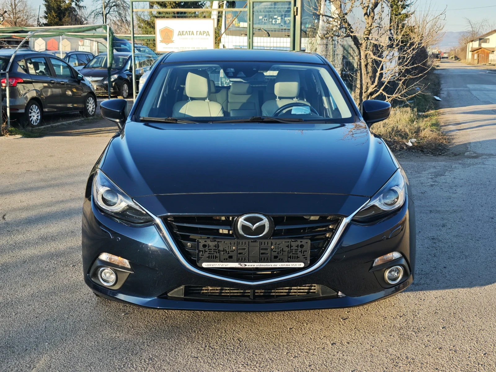 Mazda 3 2.2d-SKYACTIVE - изображение 2