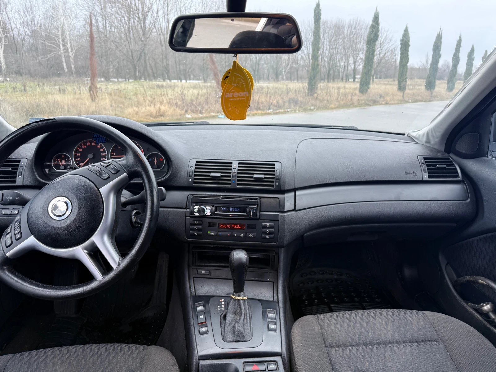 BMW 330 3000 - изображение 6