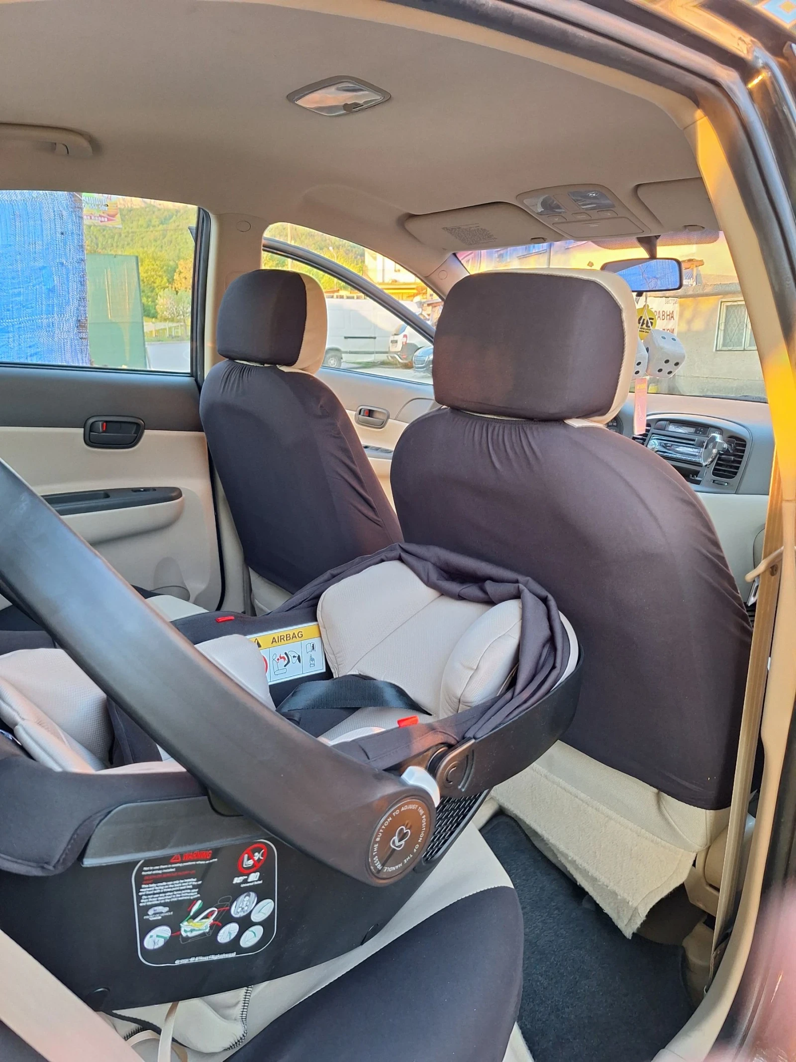 Hyundai Accent, снимка 11 - Автомобили и джипове - 54301010
