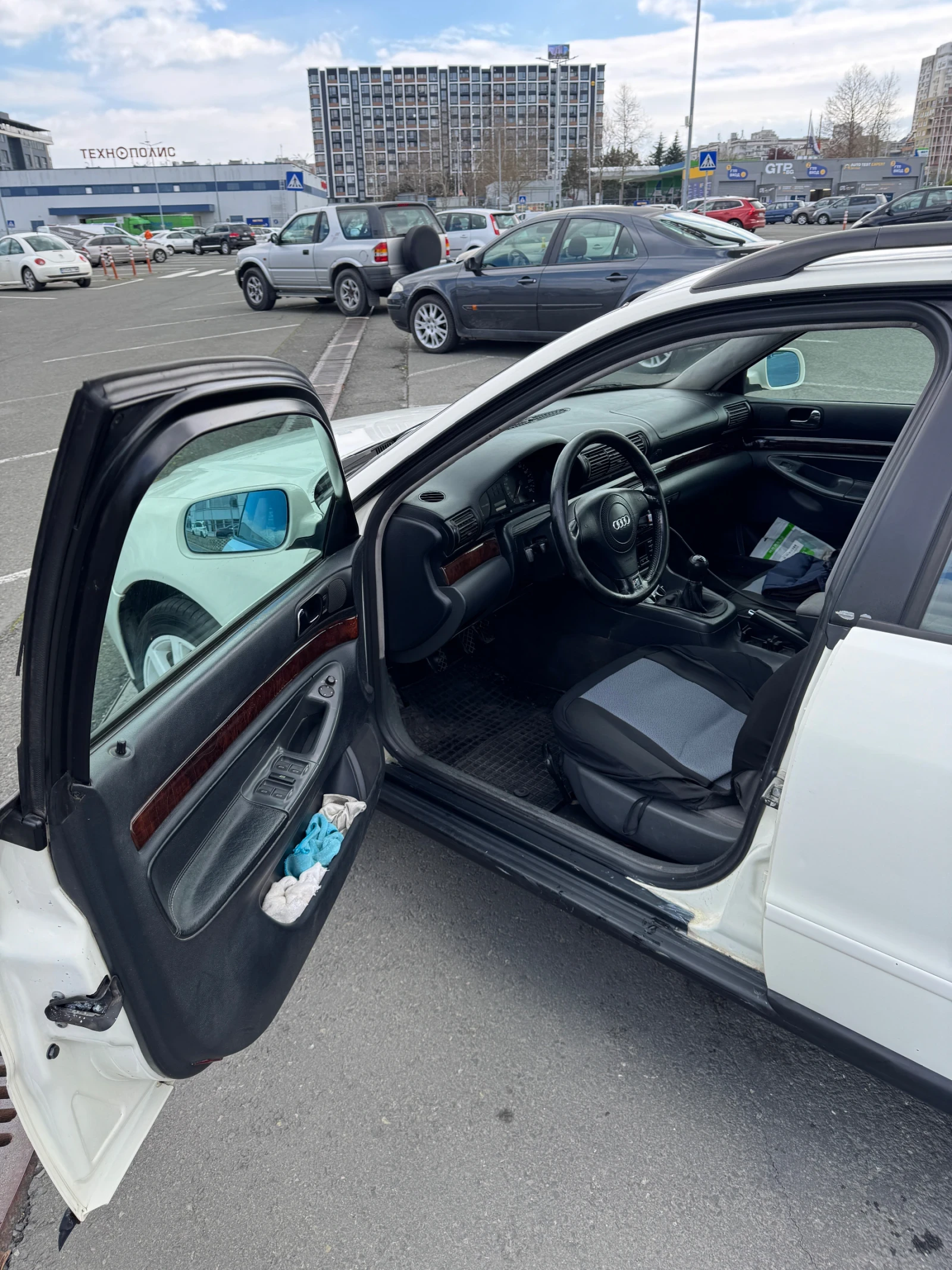 Audi A4 quattro, снимка 10 - Автомобили и джипове - 54096345