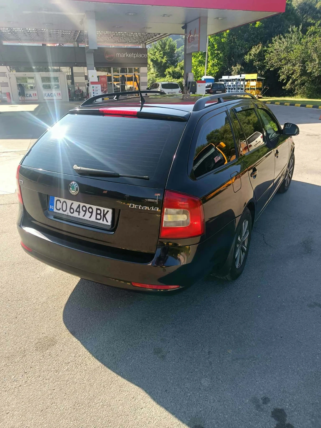 Skoda Octavia 1.6, снимка 2 - Автомобили и джипове - 54360223