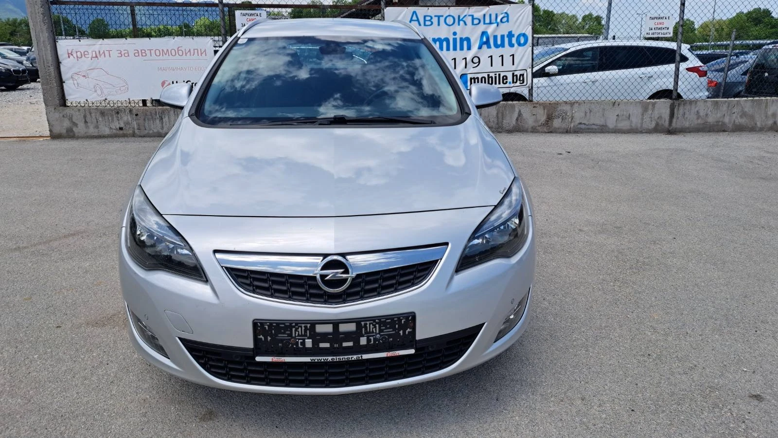 Opel Astra 1.4TURBO 120кс 6 СКОРОСТИ ЕURO 5А КЛИМАТРОНИК, снимка 2 - Автомобили и джипове - 54539634