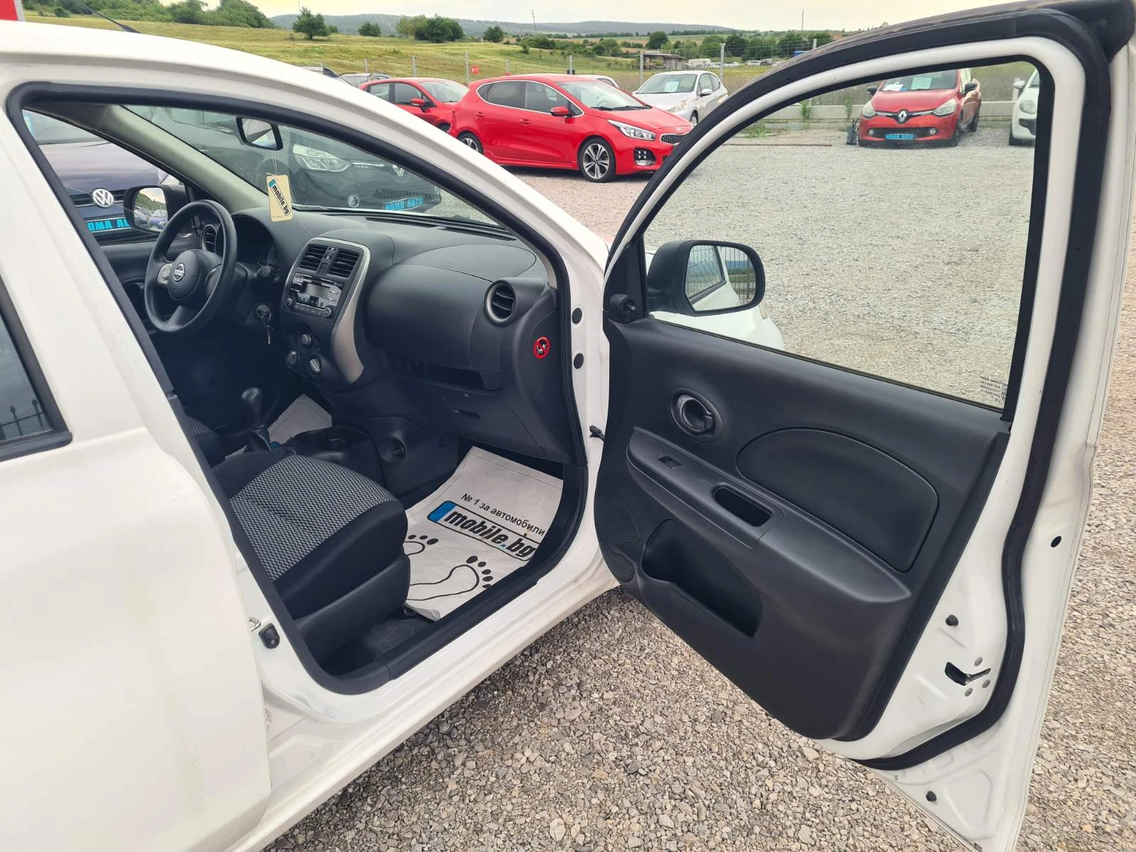 Nissan Micra 1.2 БЕНЗИН.80.КС, снимка 11 - Автомобили и джипове - 54639284
