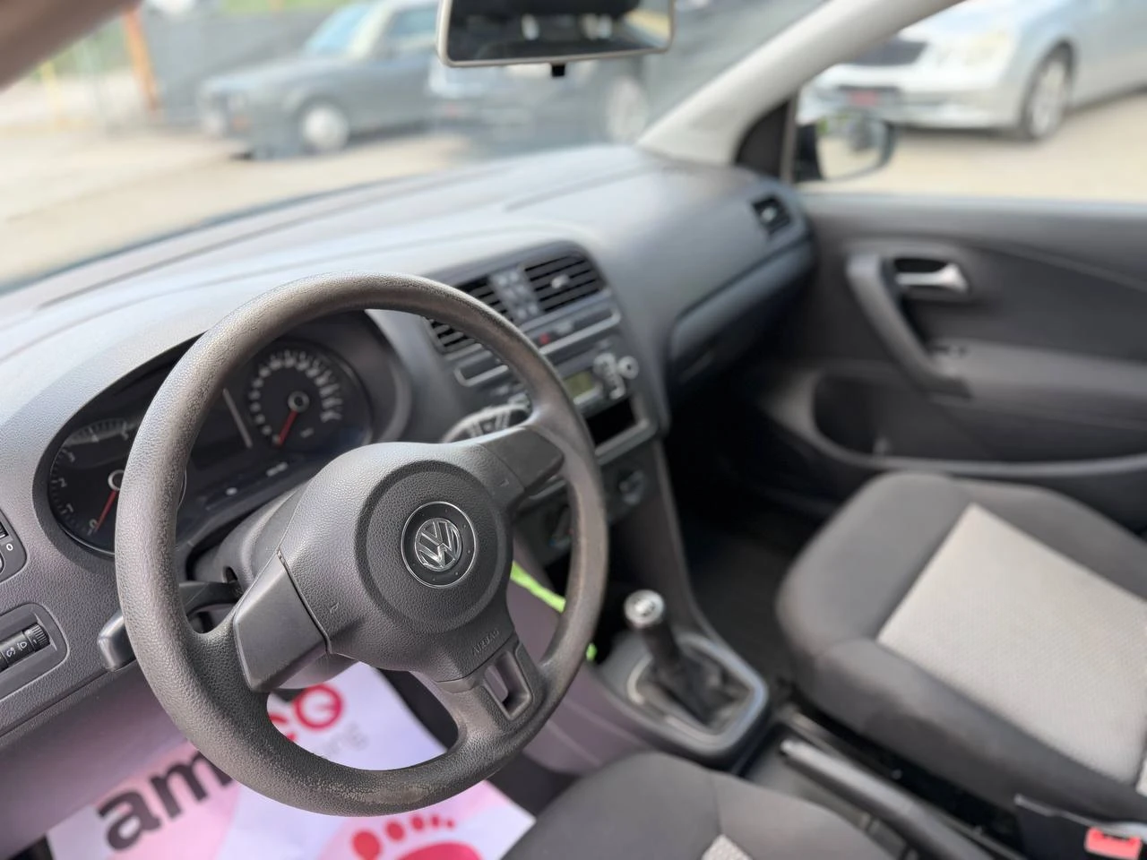 VW Polo 1.2i , снимка 10 - Автомобили и джипове - 54715739