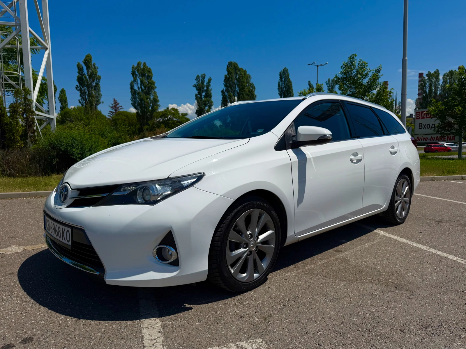 Toyota Auris 1.8 Hybrid