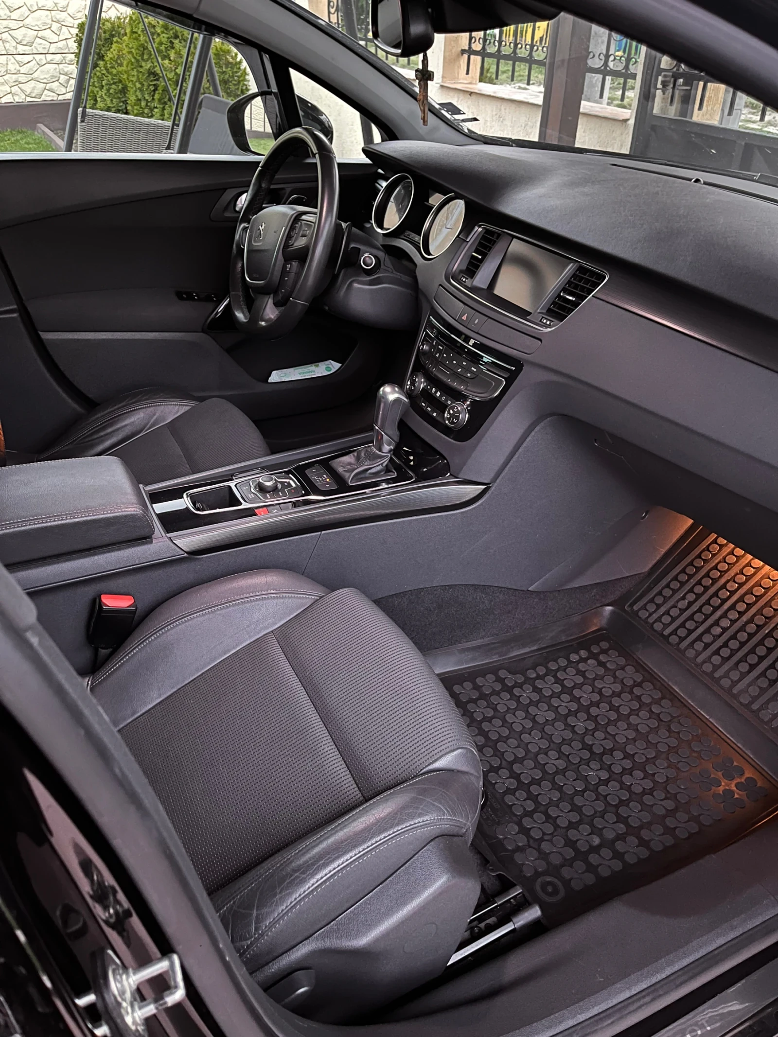 Peugeot 508 1.6 HDi, снимка 11 - Автомобили и джипове - 54917945