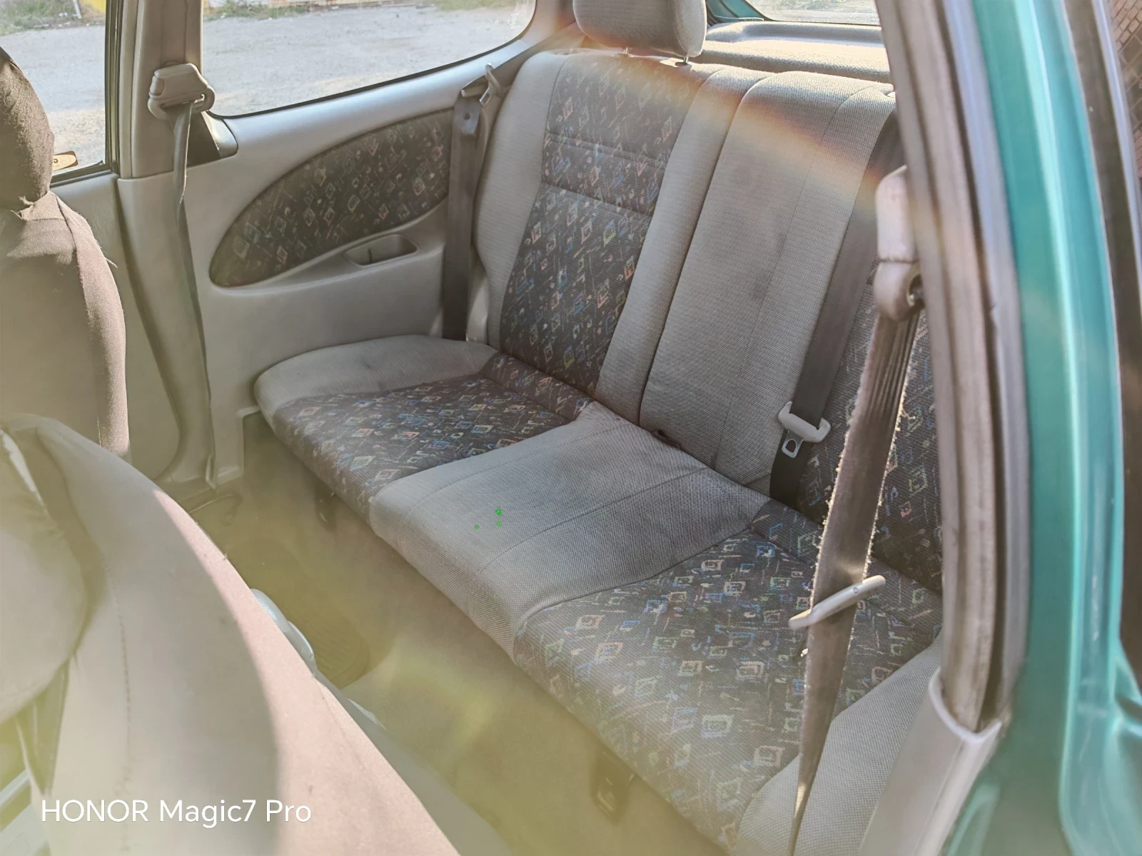 Toyota Corolla Toyota Corolla 1.3i 86 к.с. Климатик / Поддържана, снимка 13 - Автомобили и джипове - 55007393