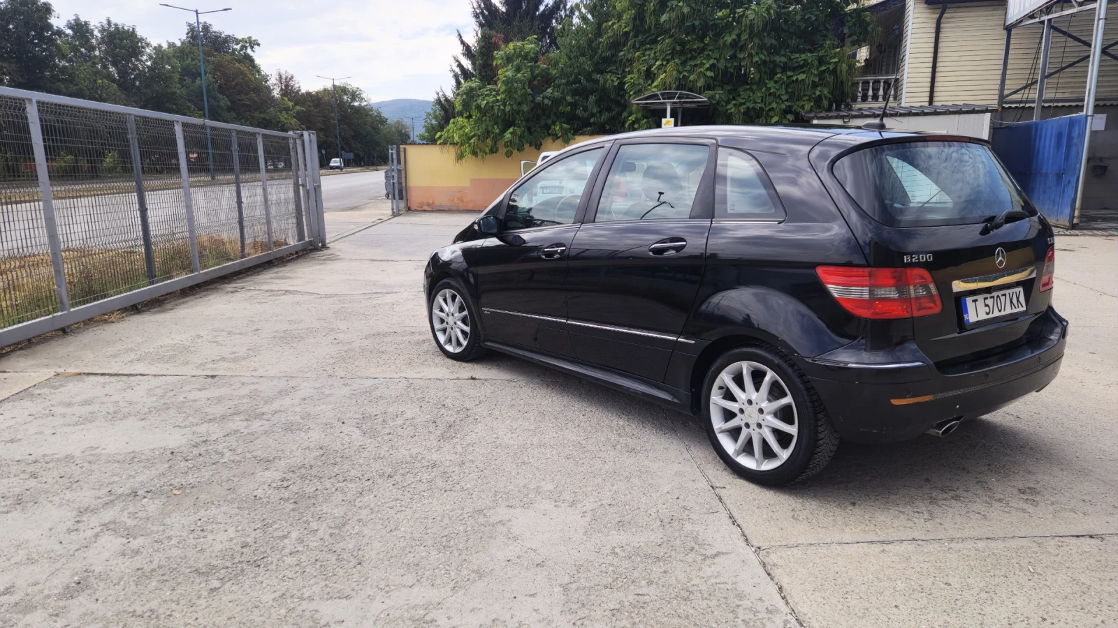 Mercedes-Benz B 200 Хечбек, снимка 5 - Автомобили и джипове - 55877421