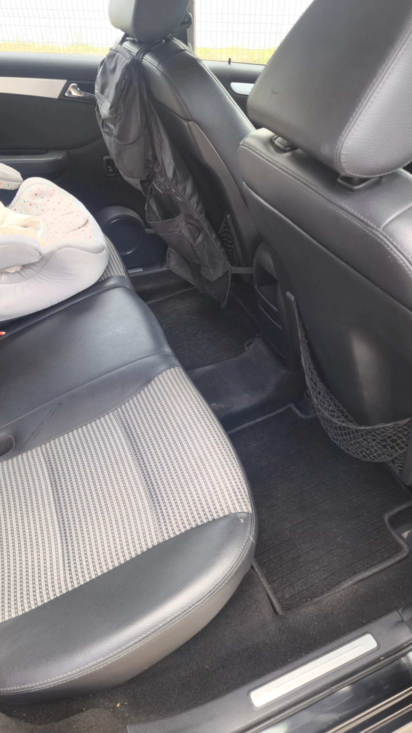 Mercedes-Benz B 200 Хечбек, снимка 9 - Автомобили и джипове - 55877421