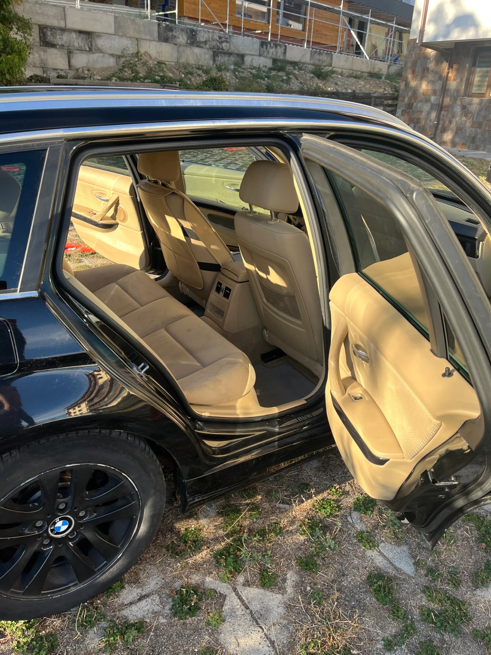BMW 320 xDrive, снимка 4 - Автомобили и джипове - 56334361