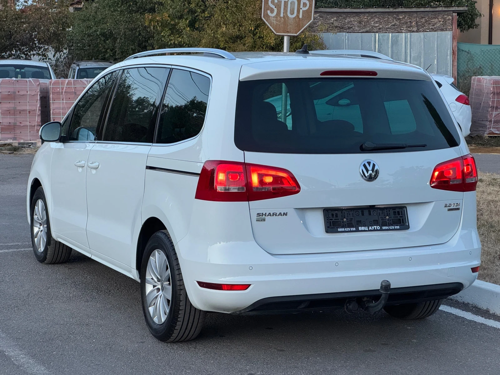 VW Sharan 2.0TDi 4Motion, снимка 5 - Автомобили и джипове - 56365741