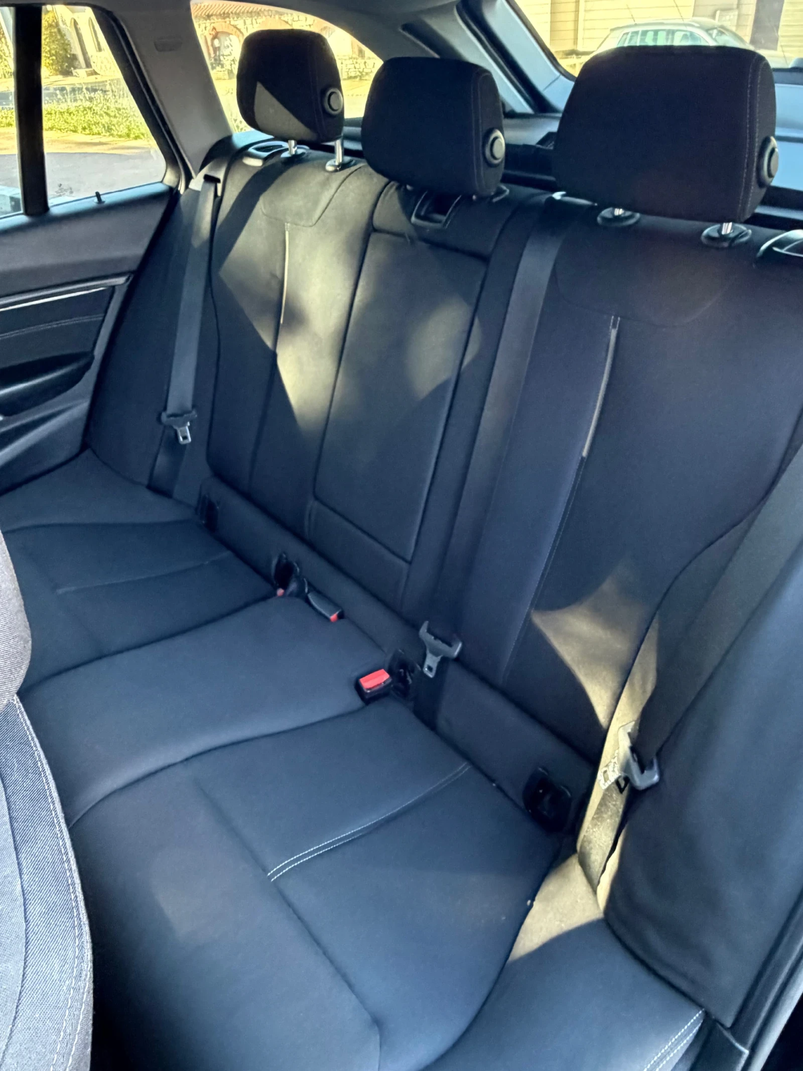 BMW 330, снимка 9 - Автомобили и джипове - 56369183