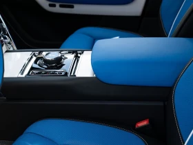 Rolls-Royce Cullinan V12 / BESPOKE / 360 / NIGHT / PANO, снимка 12