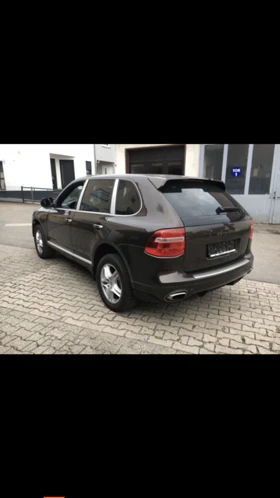 Porsche Cayenne 3.0 239 1