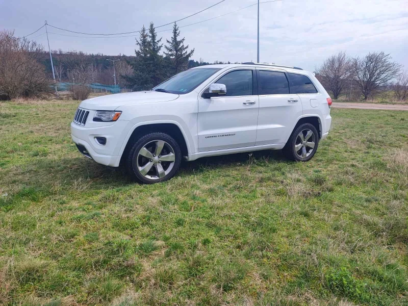 Jeep Grand cherokee 5.7 Hemi, снимка 2 - Автомобили и джипове - 47818709