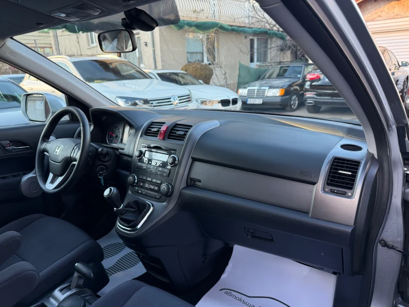 Honda Cr-v 2.2i-CTDI ITALY, снимка 12 - Автомобили и джипове - 48871819