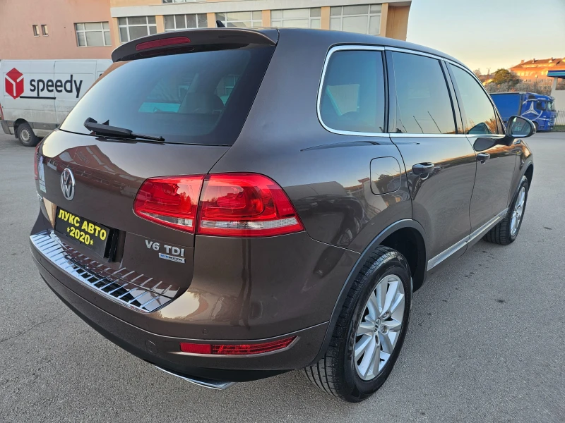 VW Touareg 3.0 ПЕРФЕКТЕН , снимка 4 - Автомобили и джипове - 49564668