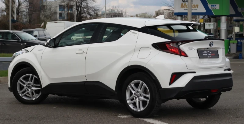 Toyota C-HR 1.8 HYBRID/ Камера/ Подгрев/ Парктроник, снимка 5 - Автомобили и джипове - 49698677