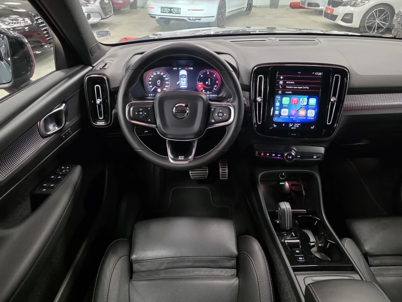 Volvo XC40 D3 | AWD | R-design | Мото Пфое, снимка 7 - Автомобили и джипове - 52776294