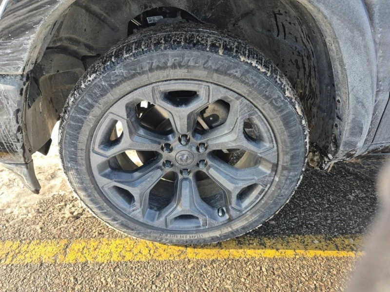 Dodge RAM 1500 LIMITED 4X4 CREW CAB 5'7" BOX  CARFAX, снимка 6 - Автомобили и джипове - 53465836