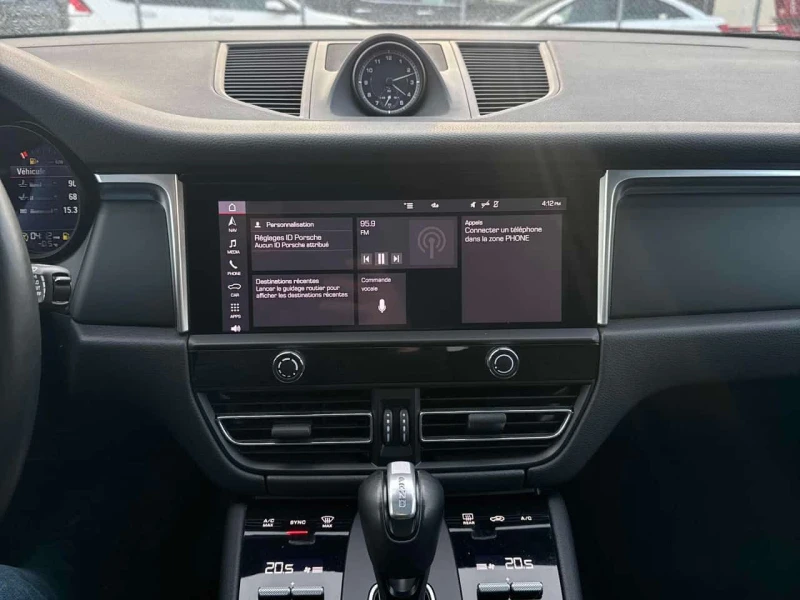 Porsche Macan  BASE | ОБДУХВАНЕ | ДВА КЛЮЧА | CARFAX, снимка 9 - Автомобили и джипове - 53534485