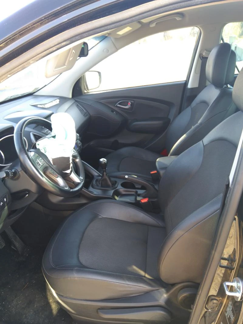 Hyundai IX35 2.0 CRDI на части, снимка 10 - Автомобили и джипове - 35326145