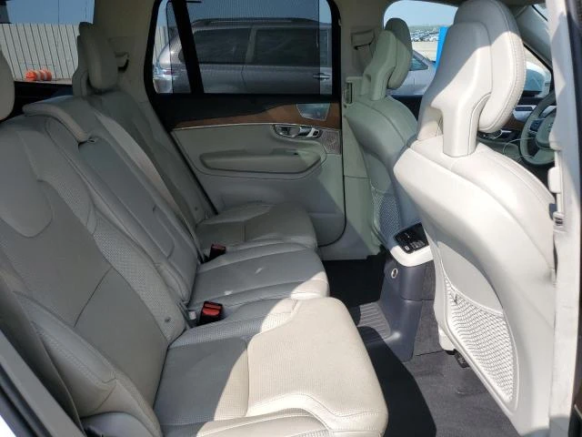 Volvo Xc90  - изображение 10