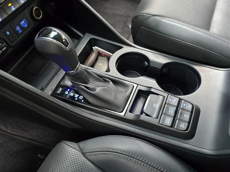 Hyundai Tucson Gasoline 1.6 Turbo 4WD| 177к.с.| ВКЛ.ТЕХНОТЕСТ, снимка 9 - Автомобили и джипове - 55432527