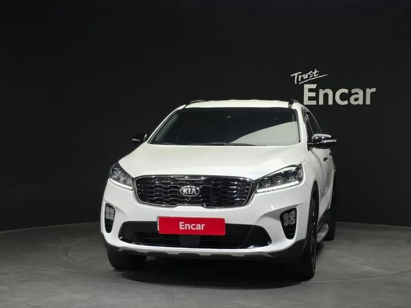 Kia Sorento 2.2 4Wd Noblesse Special - САМО 30% АВАНС!, снимка 3 - Автомобили и джипове - 55474400