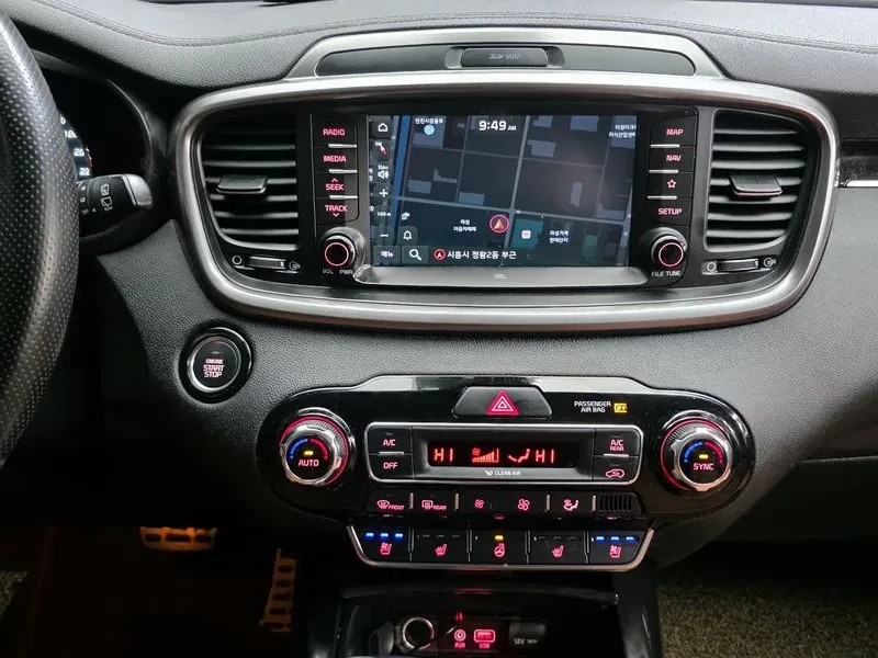 Kia Sorento 2.2 4Wd Noblesse Special - САМО 30% АВАНС!, снимка 17 - Автомобили и джипове - 55474400