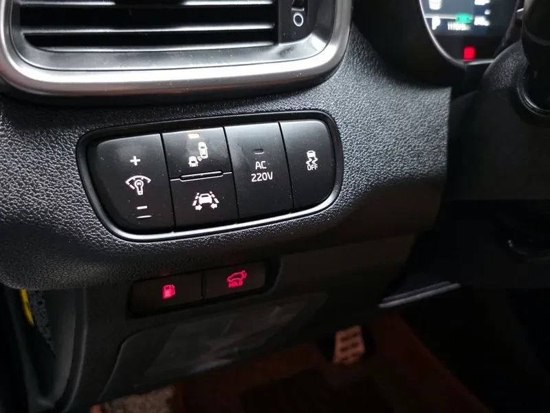 Kia Sorento 2.2 4Wd Noblesse Special - САМО 30% АВАНС!, снимка 14 - Автомобили и джипове - 55474400