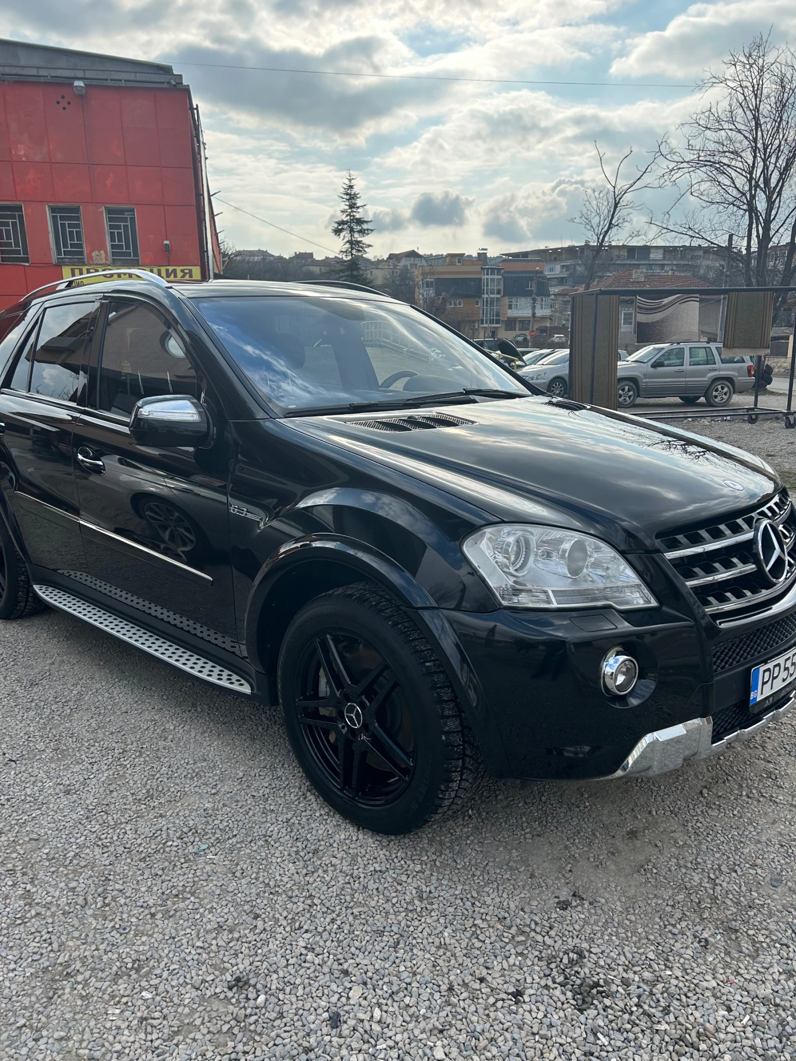 Mercedes-Benz ML 63 AMG  - изображение 5