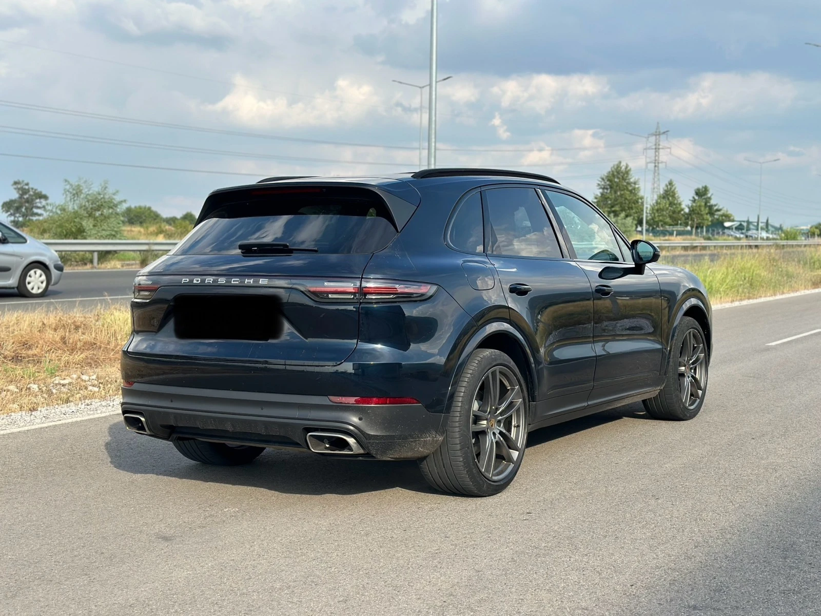 Porsche Cayenne 1 ви собственик закупен от България  - изображение 6