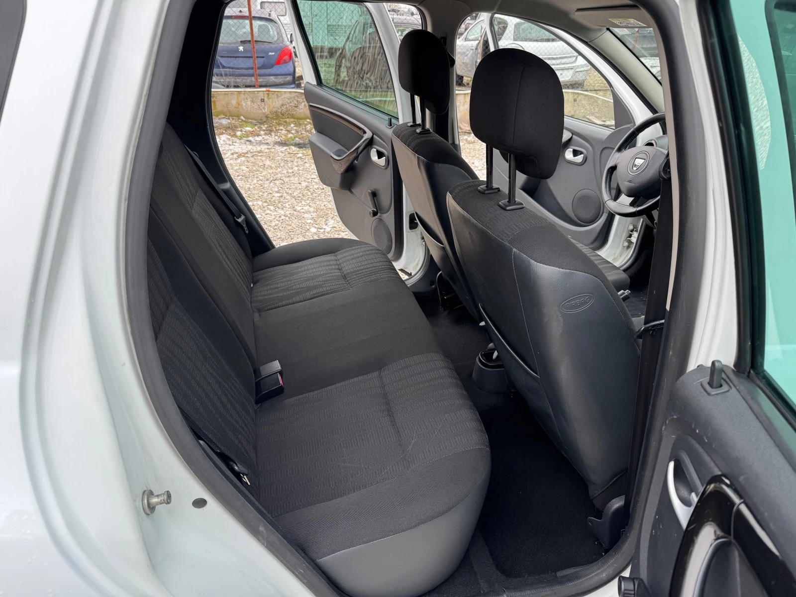 Dacia Duster 1.5DCI-4X4 | Mobile.bg   13