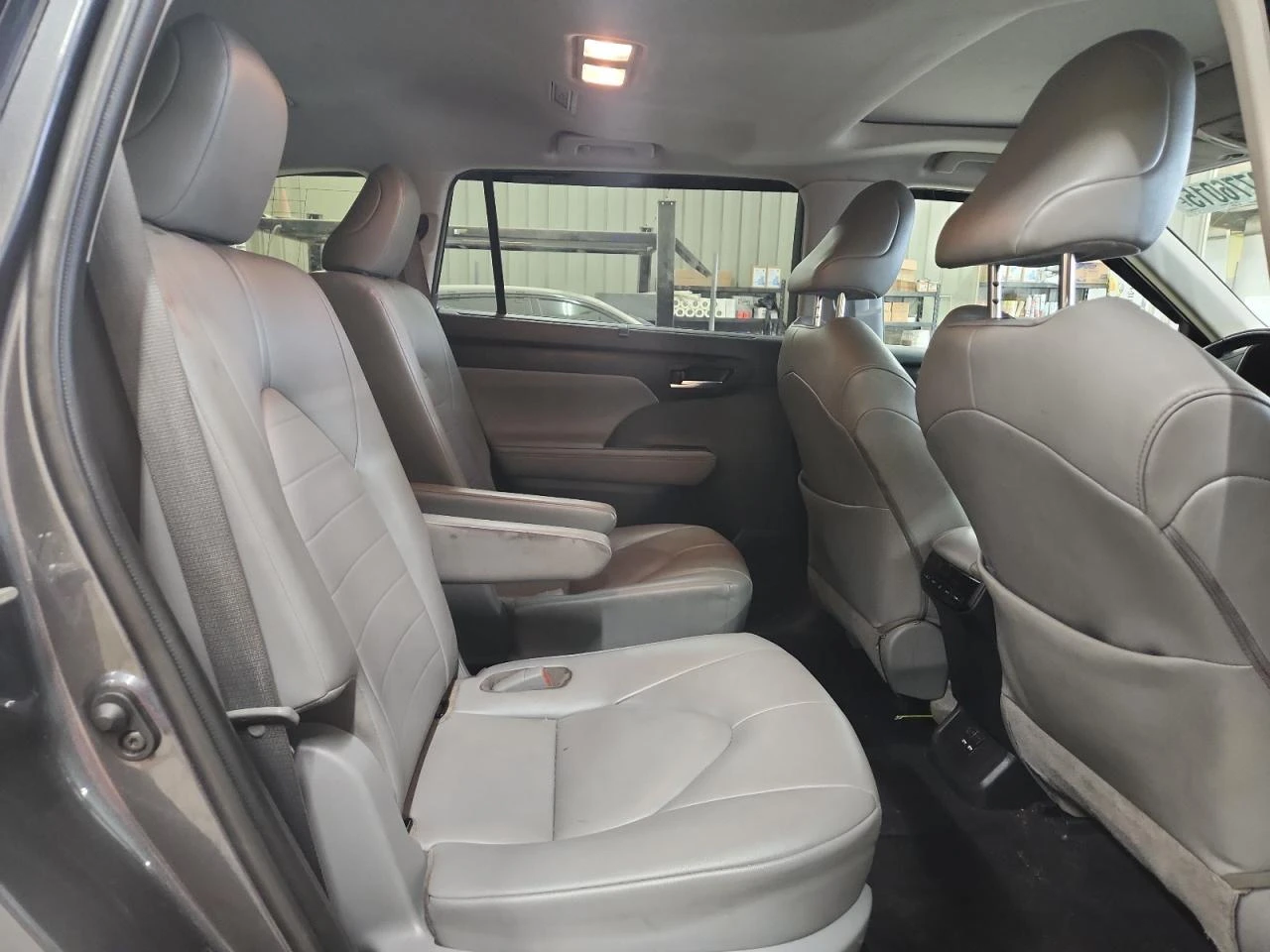Toyota Highlander  XLE* 3.5V6* ПЕРФЕКТНА - изображение 9