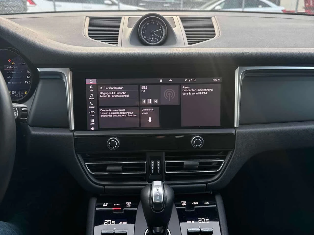 Porsche Macan  BASE | ��������� | ��� ����� | CARFAX | Mobile.bg � ����������� 9