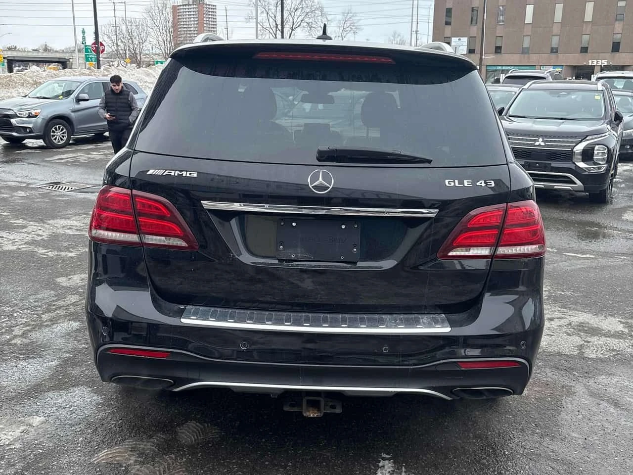 Mercedes-Benz GLE 43 AMG * CARFAX * ЦЕНА ДО БГ, снимка 5 - Автомобили и джипове - 53710179