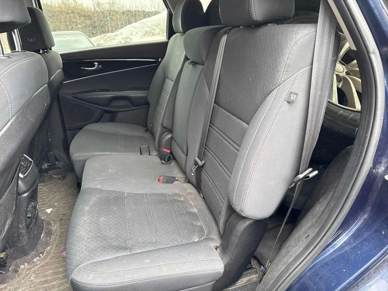 Kia Sorento LX V6/ПОДГРЕВИ/ВТОРИ ГУМИ И ДЖАНТИ, снимка 10 - Автомобили и джипове - 54184519