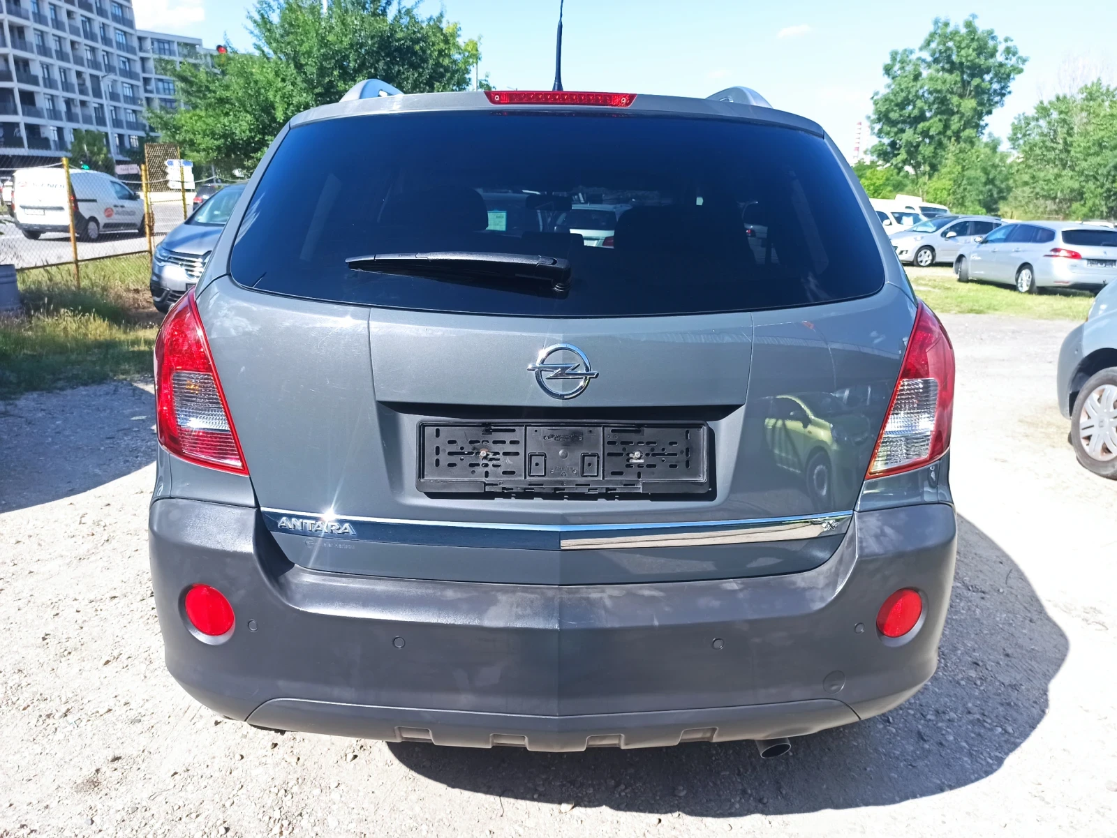 Opel Antara 2.4 i, Cosmo 4x4, снимка 3 - Автомобили и джипове - 54691096