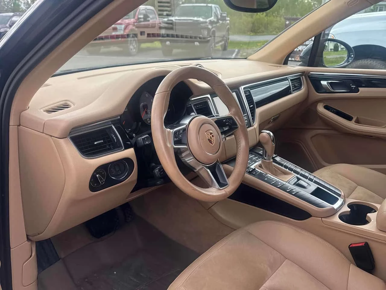 Porsche Macan * S * CARFAX * БЕЗ ПЪРВОНАЧАЛНА ВНОСКА, снимка 5 - Автомобили и джипове - 54777001