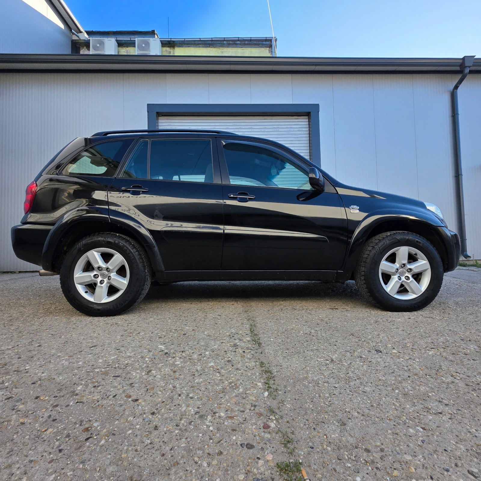 Toyota Rav4, снимка 11 - Автомобили и джипове - 54827843
