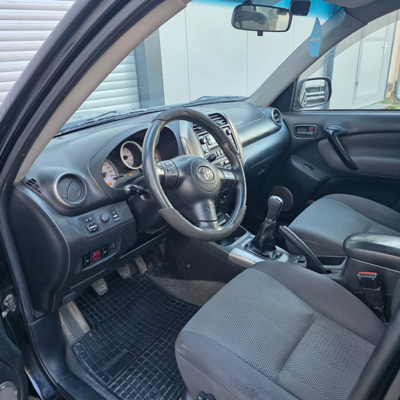 Toyota Rav4, снимка 6 - Автомобили и джипове - 54827843