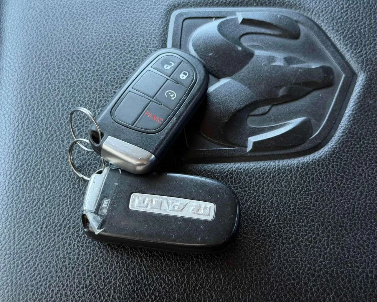 Dodge RAM 1500 * Sport * АВТОКРЕДИТ БЕЗ ПЪРВОНАЧАЛНА ВНОСКА* , снимка 16 - Автомобили и джипове - 55666850