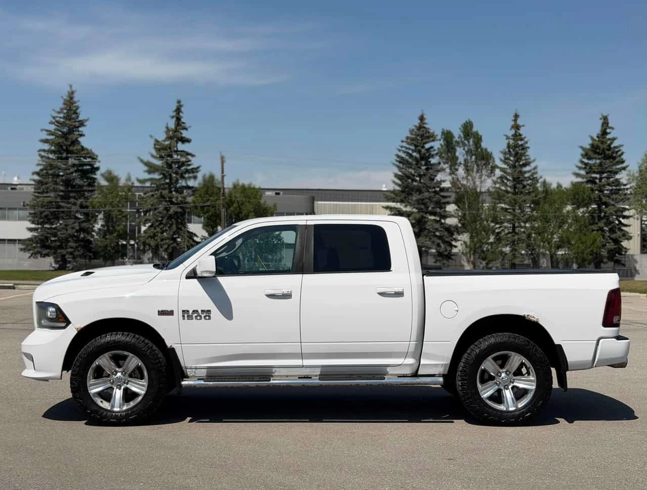 Dodge RAM 1500 * Sport * АВТОКРЕДИТ БЕЗ ПЪРВОНАЧАЛНА ВНОСКА* , снимка 2 - Автомобили и джипове - 55666850
