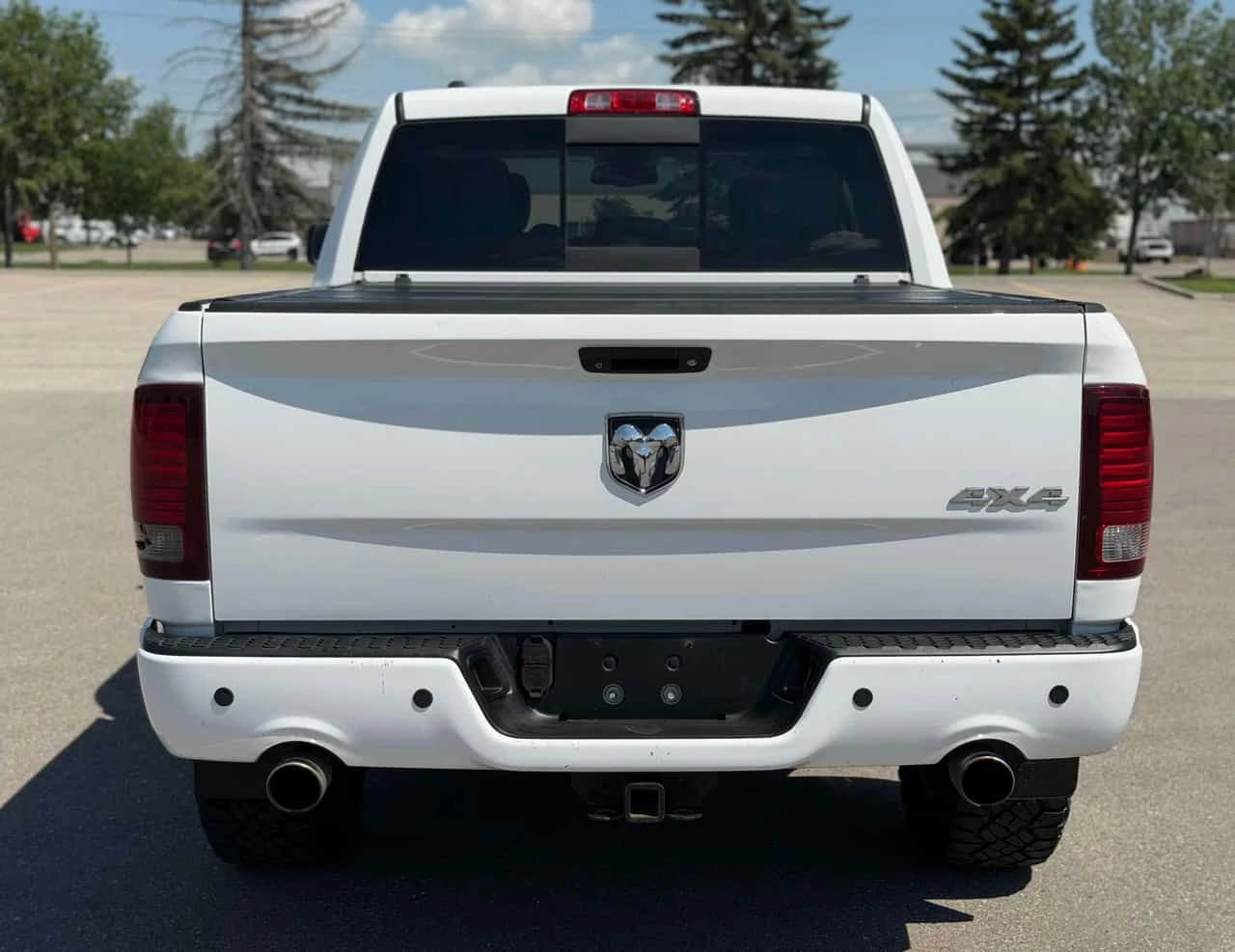 Dodge RAM 1500 * Sport * АВТОКРЕДИТ БЕЗ ПЪРВОНАЧАЛНА ВНОСКА* , снимка 4 - Автомобили и джипове - 55666850